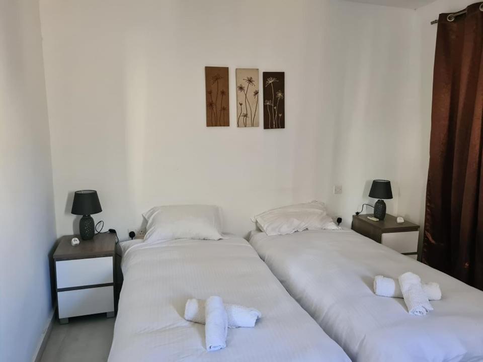 St Julians Central 2 Bedroom Apartment Сент Джулианс Экстерьер фото