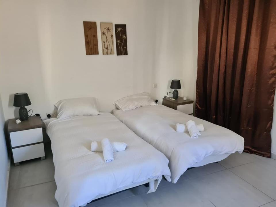 St Julians Central 2 Bedroom Apartment Сент Джулианс Экстерьер фото